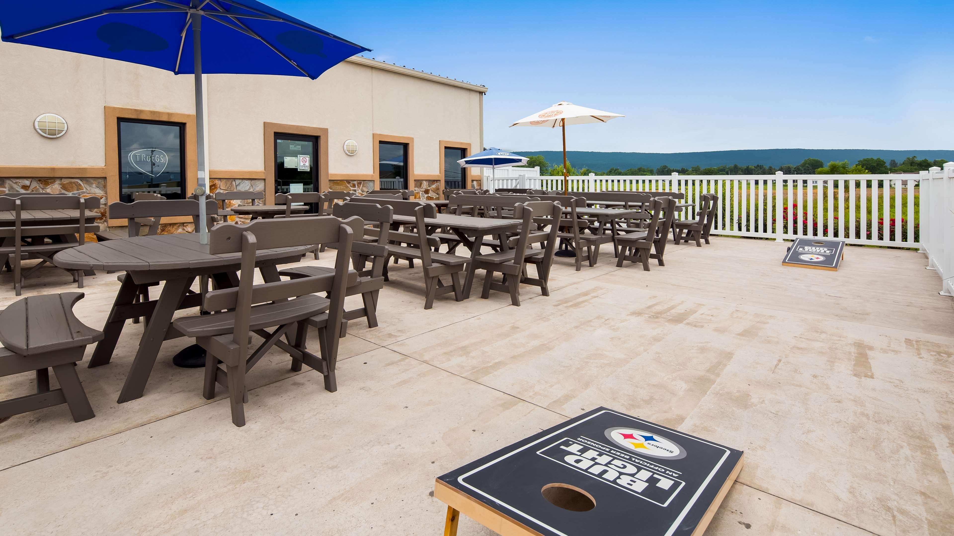 Best Western Nittany Inn Milroy Exterior foto